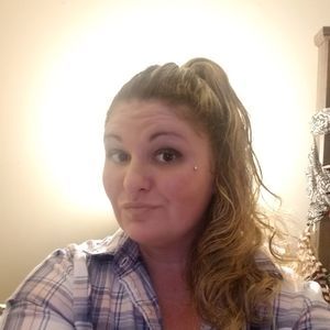 Meet your Posher, Crissica